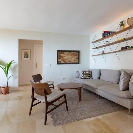 Apartment Port Beachfront - Eaw Homes